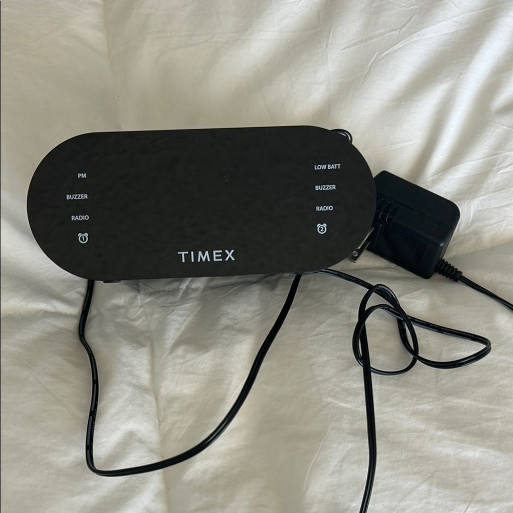 Timex Black Portable Radio with Sleek Design